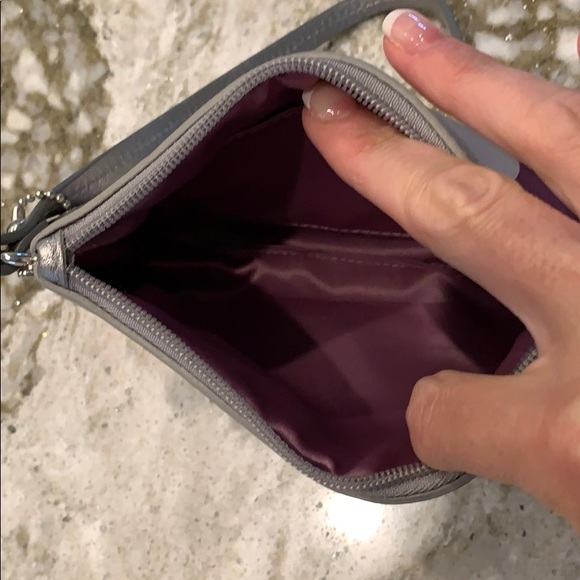 Coach wristlet - Picture 3 of 3